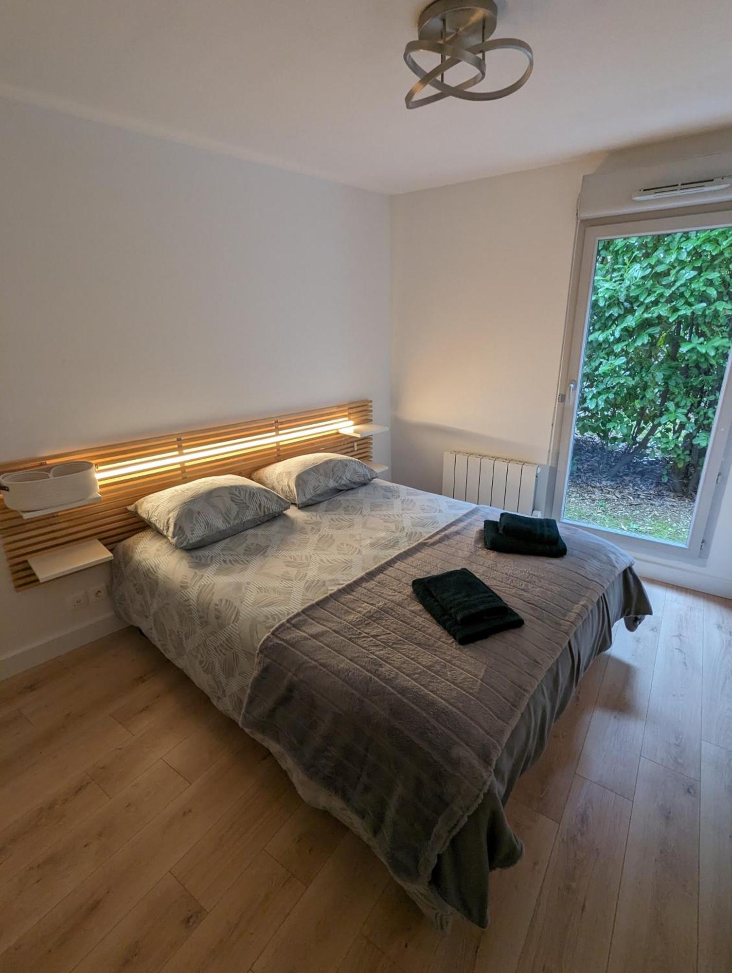 Comfort And Tranquility Near Lyon And Groupama Stadium, 4 Personnes Meyzieu Extérieur photo