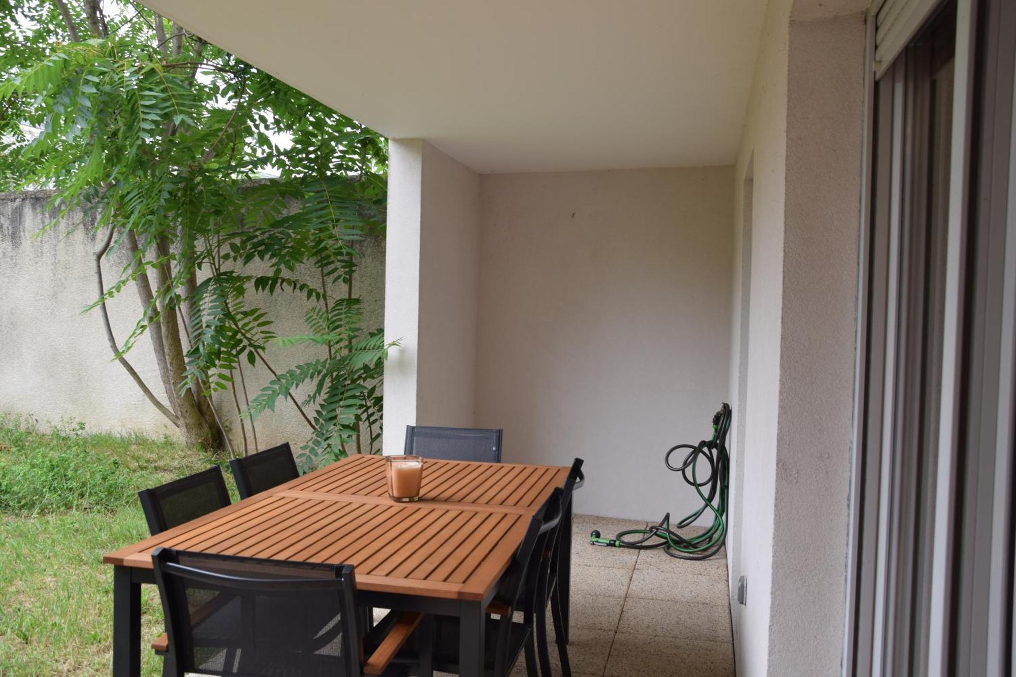 Comfort And Tranquility Near Lyon And Groupama Stadium, 4 Personnes Meyzieu Extérieur photo