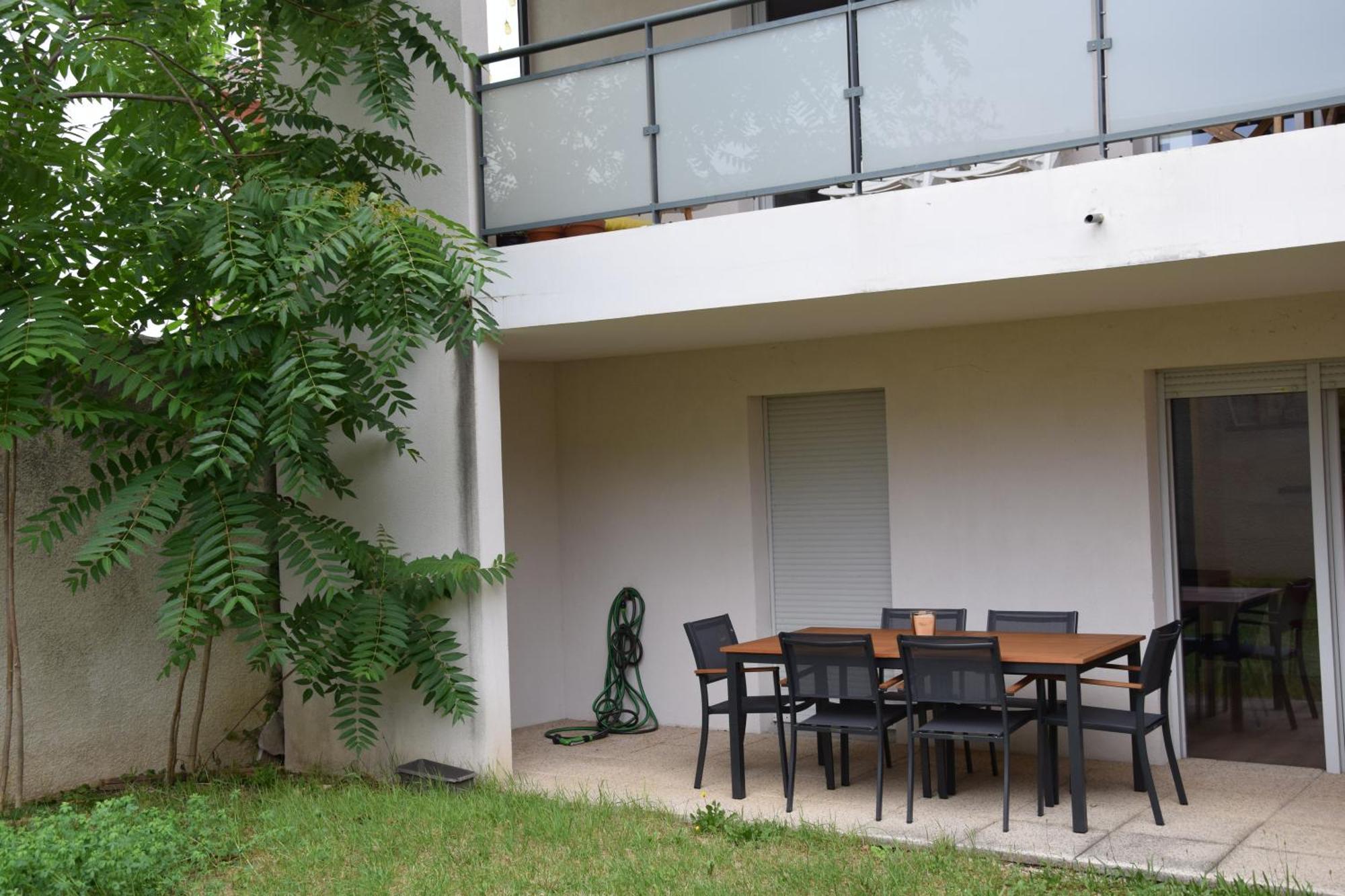 Comfort And Tranquility Near Lyon And Groupama Stadium, 4 Personnes Meyzieu Extérieur photo